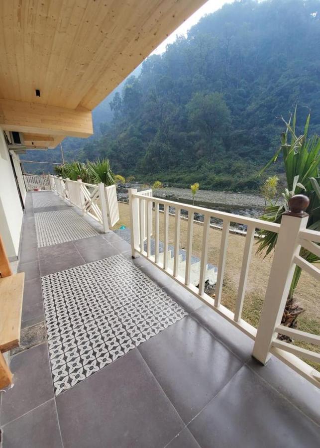 7 Hills Hotel And Resort Lansdowne Eksteriør billede